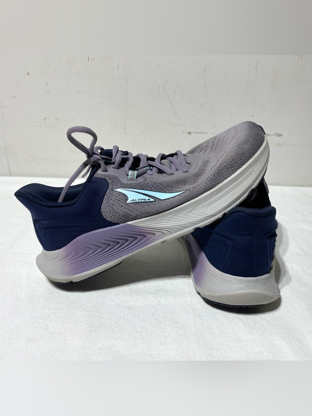 Altra Provision 8 Running Shoes Women’s 9 Gray Blue Road Running Zero Drop